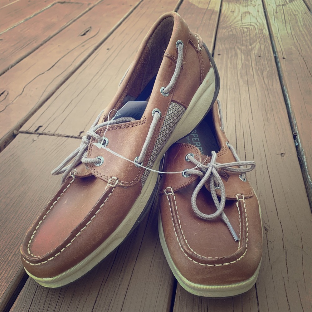 Men’s sperry boat shoes